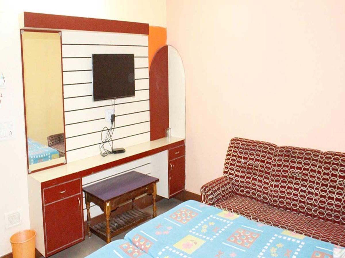 Hotel Anarkali Brahmapur Exterior foto